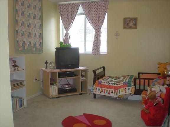 Bedroom 2 or Office