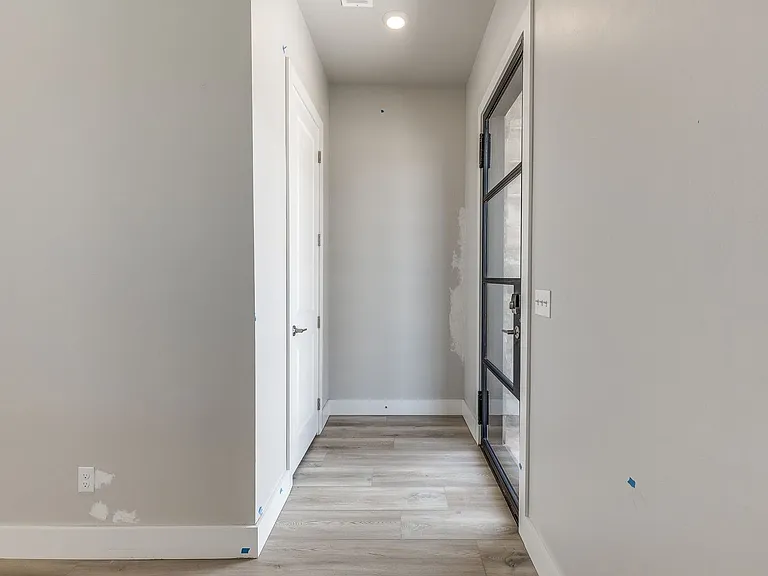 2523 NW 132nd Pl — Photo 6