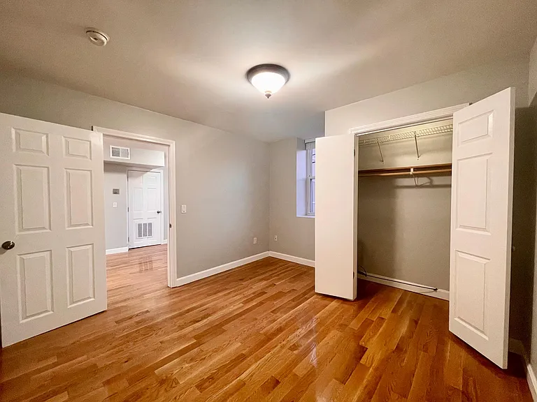 150 Acorn St #1 — Photo 9