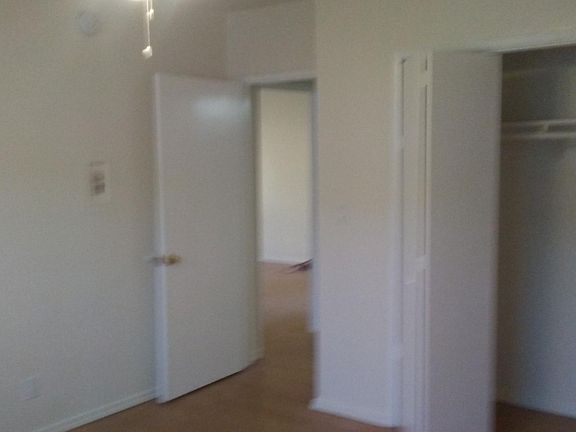 5th image of 3736 Watseka Ave APT 11