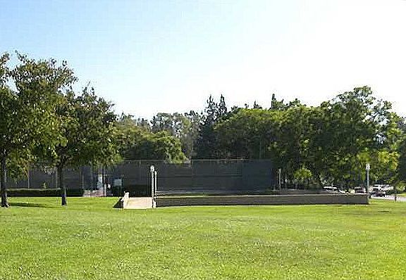Community tennis courts