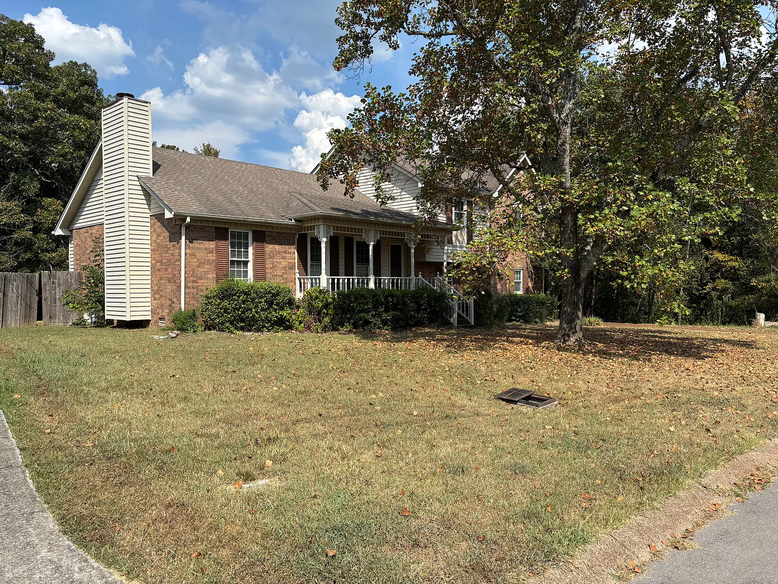 3 bed, 2.5 bath, 1973 sqft, $2,675 — Photo 2
