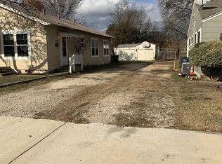 4934 Curzon Ave, Fort Worth, TX 76107