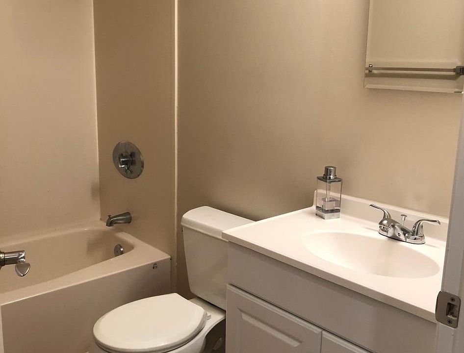 1st image of 72 Farrwood Ave APT 5