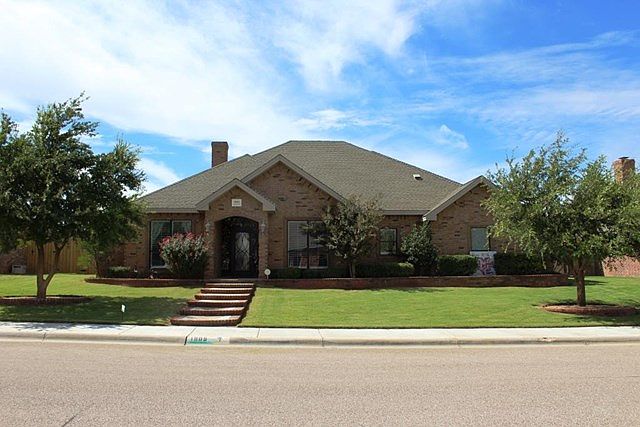 1st image of 1905 Jadewood Dr