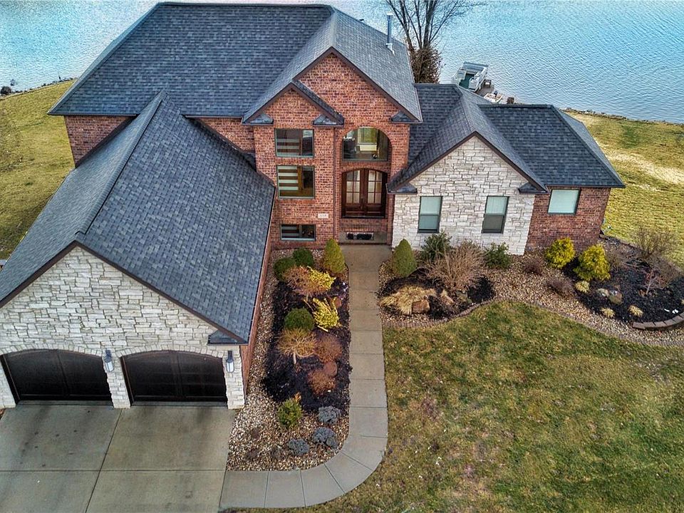 1st image of 234 Park Dr