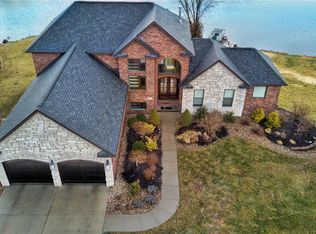 234 Park Dr, Edwardsville, IL 62025