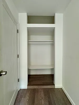 Rented by Mauro Bros Real Estate Services LLC | media 19