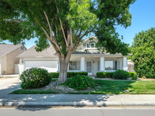 159 W Lindquist Street, Kingsburg, CA 93631
