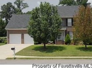 2450 Celtic Dr, Fayetteville, NC 28306