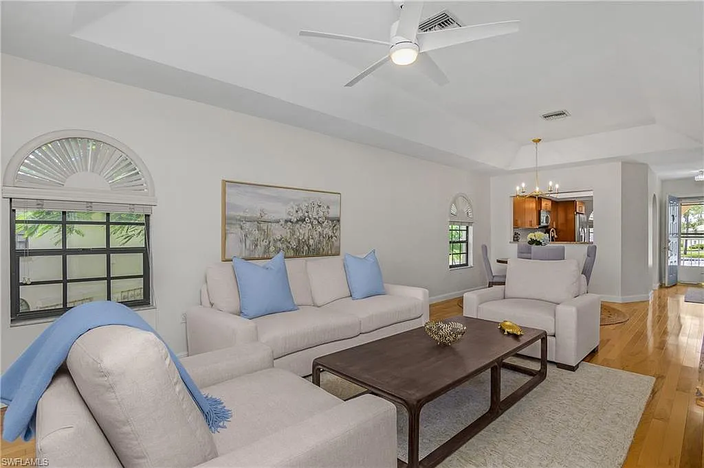 2 bed, 2.0 bath, 1250 sqft, $2,300 — Photo 1
