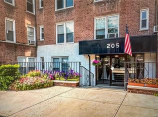 205 E 238th St APT 1D, Bronx, NY