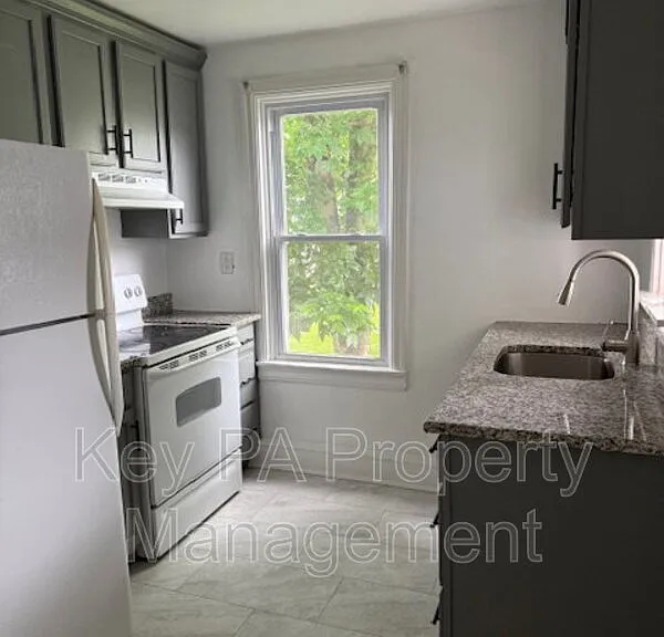 471 Hodgson St — Photo 11