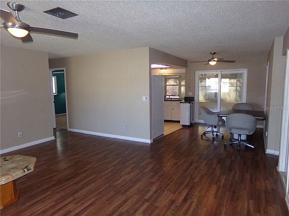 3rd image of 5864 100th Ave N