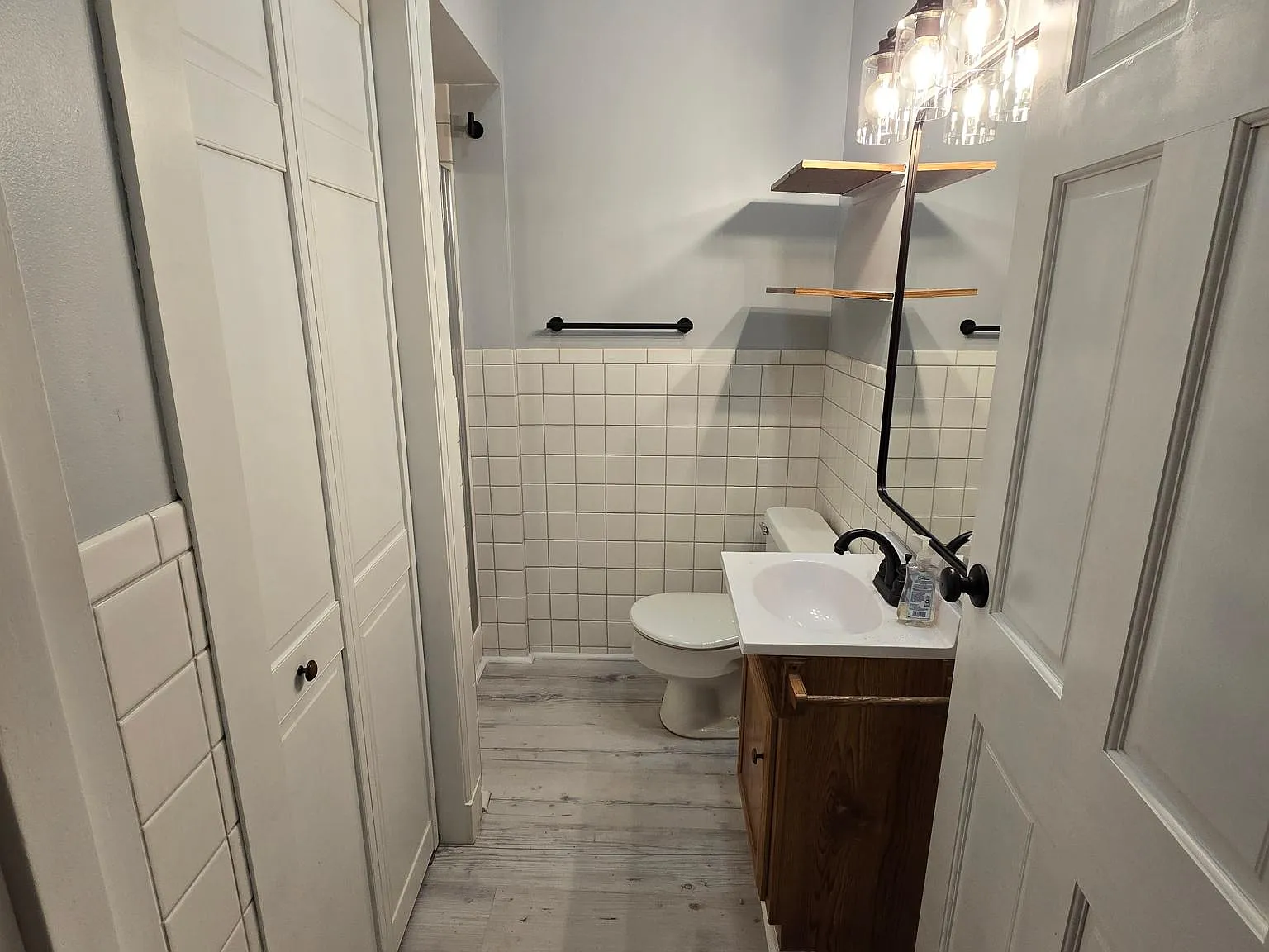 3 bed, 1902 sqft, $2,195 — Photo 4