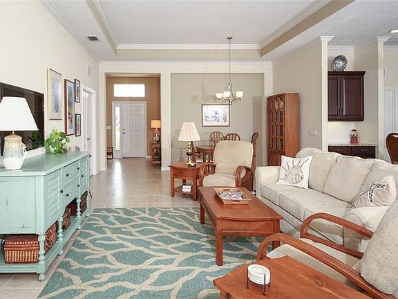 5th image of 4662 Claremont Park Dr