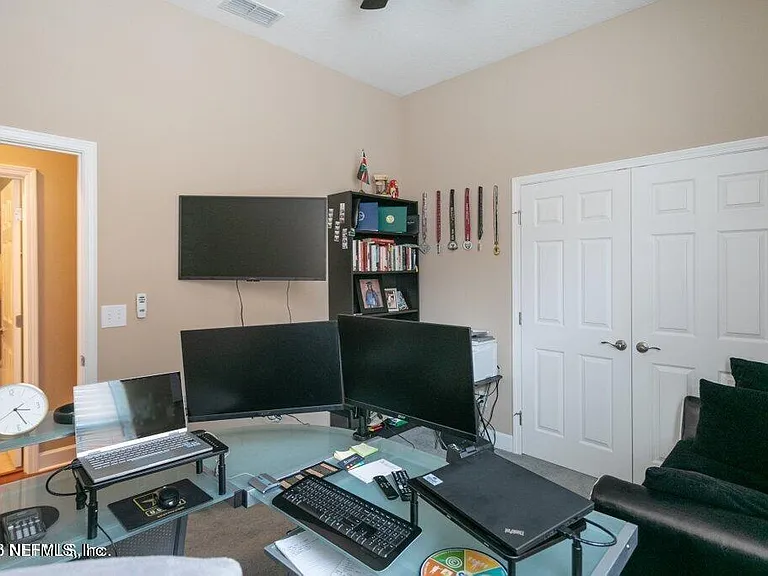6217 Eclipse Cir — Photo 12