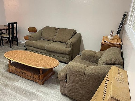 3rd image of 3831 N Braeswood Blvd APT 5
