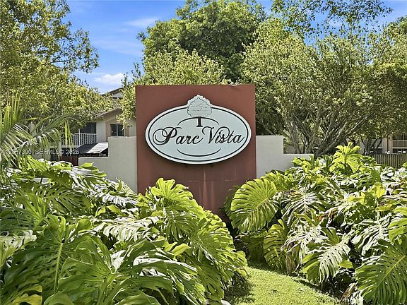 3rd image of 13920 SW 93rd Ln #13920