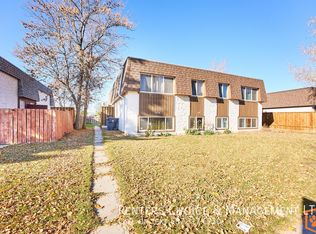 1814 23rd St N #2, Lethbridge, AB T1H4K4