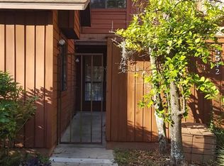 5546 SW 8th Pl, Gainesville, FL 32607