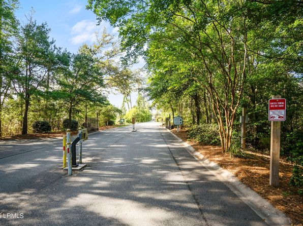 261 Admiration Ave, Beaufort, SC 29906