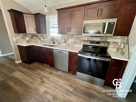 5th image of 2150 Idlewild Way