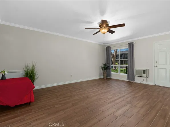 660 S Glassell St APT 45, Orange, CA 92866