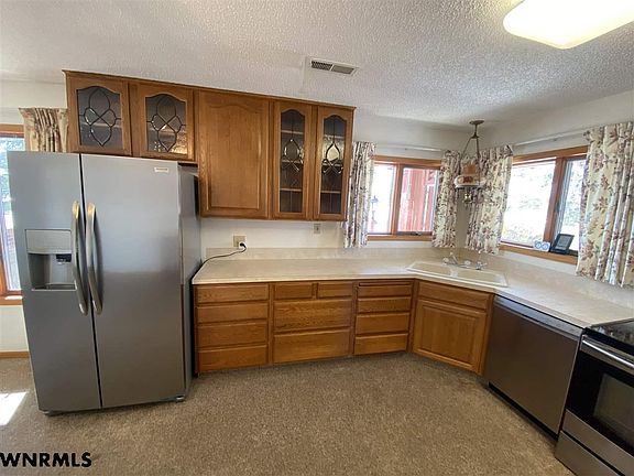 4th image of 721 W 33rd St