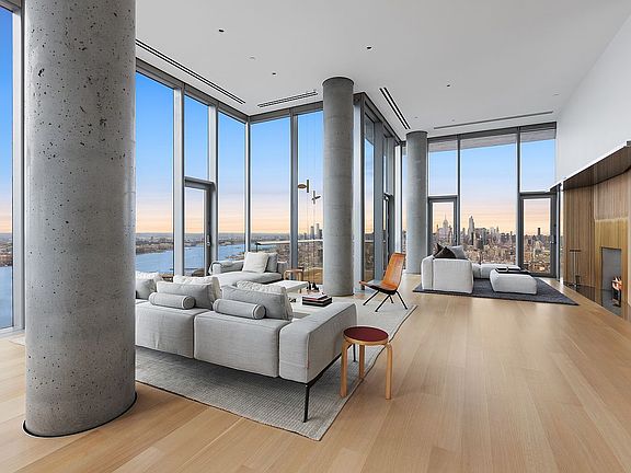 2nd image of 56 Leonard St #Ph52a
