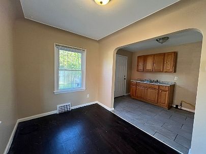 9016 Evergreen Ave #1, photo 5