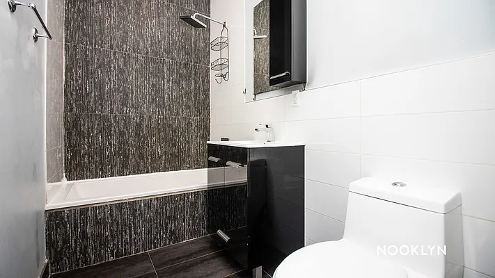 Rented by Nooklyn NYC LLC | media 17