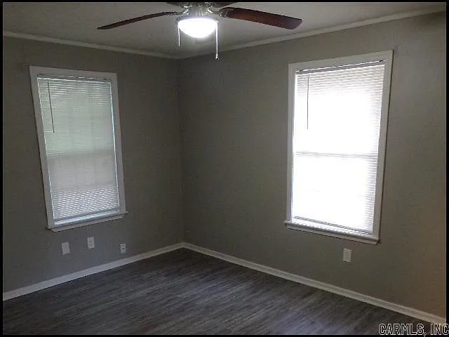 901 S Harrison St — Photo 12