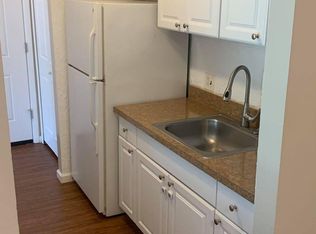7000 Villa Dr APT 4, Waterford, MI 48327