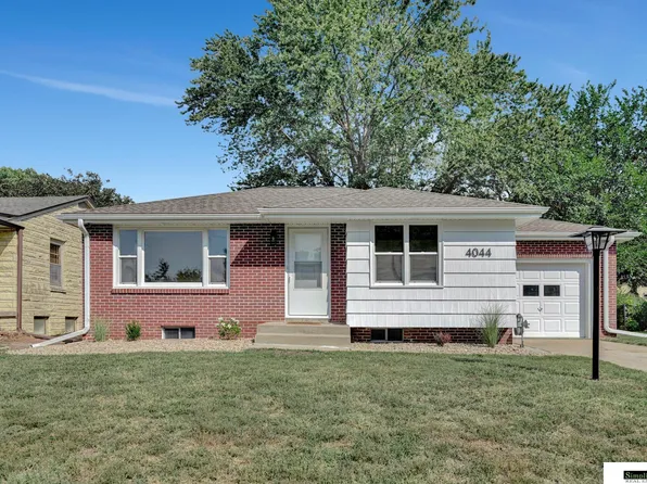 4044 Lenox Ave, Lincoln, NE 68510