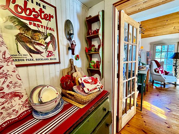 17th image of this home