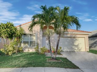 1495 SW 105th Ave, Hollywood, FL 33025