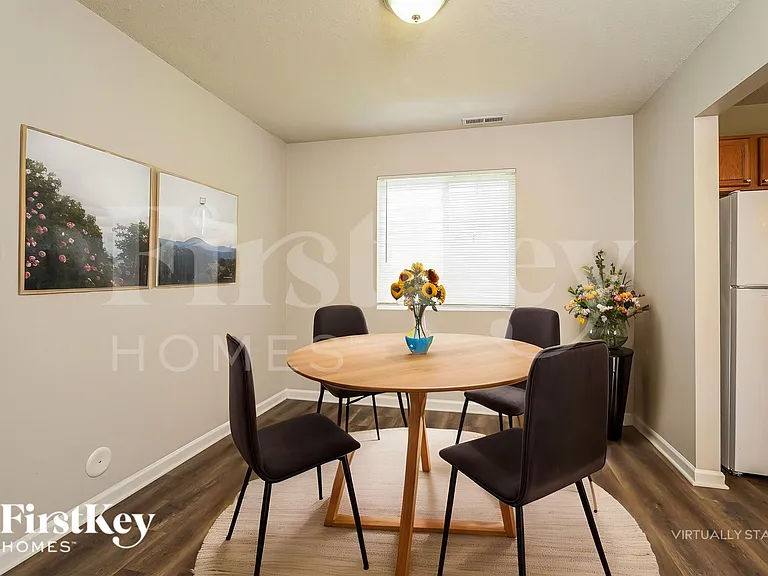 2645 Ninfield Dr — Photo 7