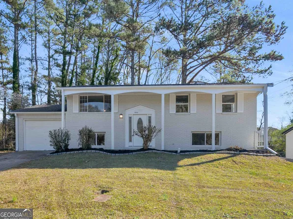 5954 Baywood Ln, Riverdale, GA 30296