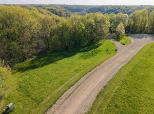 4932 & 4944 Orion Ct, Cassville, WI 53806
