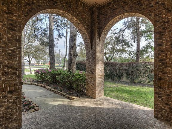 3rd image of 25398 Ramrock Dr