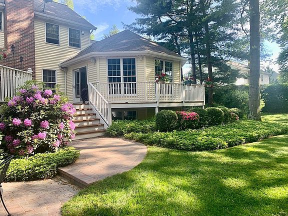 3rd image of 6406 Arborwood Ln