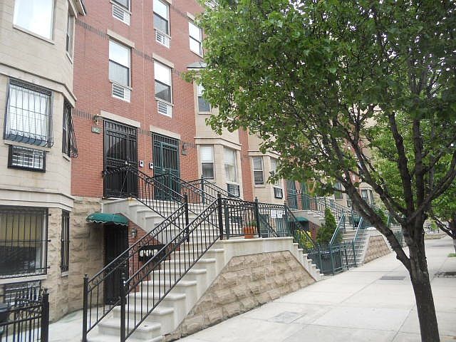 1st image of 62-70 E 118th St