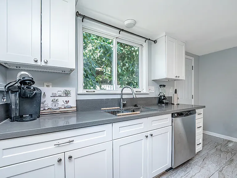 924 W Walnut Ave — Photo 13