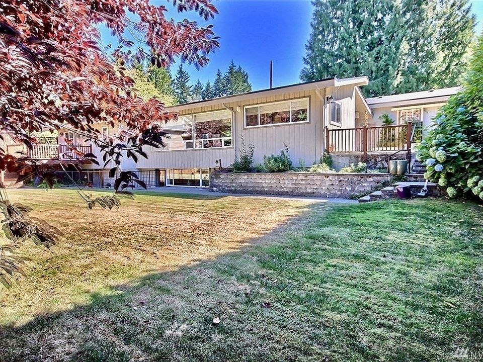 1st image of 20039 8th Ave NW
