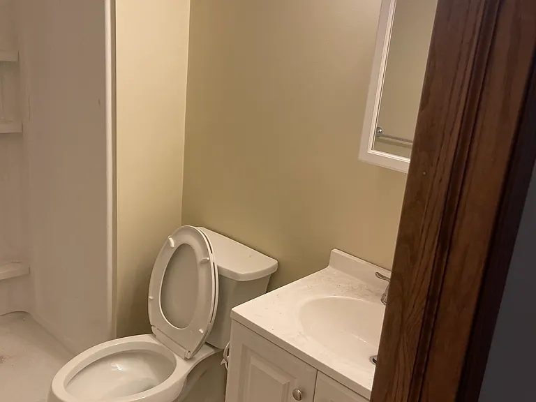 1313 N Smith St #1 — Photo 10