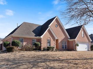 1016 Deer Creek Dr, Hernando, MS 38632