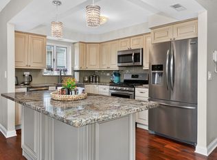 1470 Jefferson St APT 308, Des Plaines, IL 60016