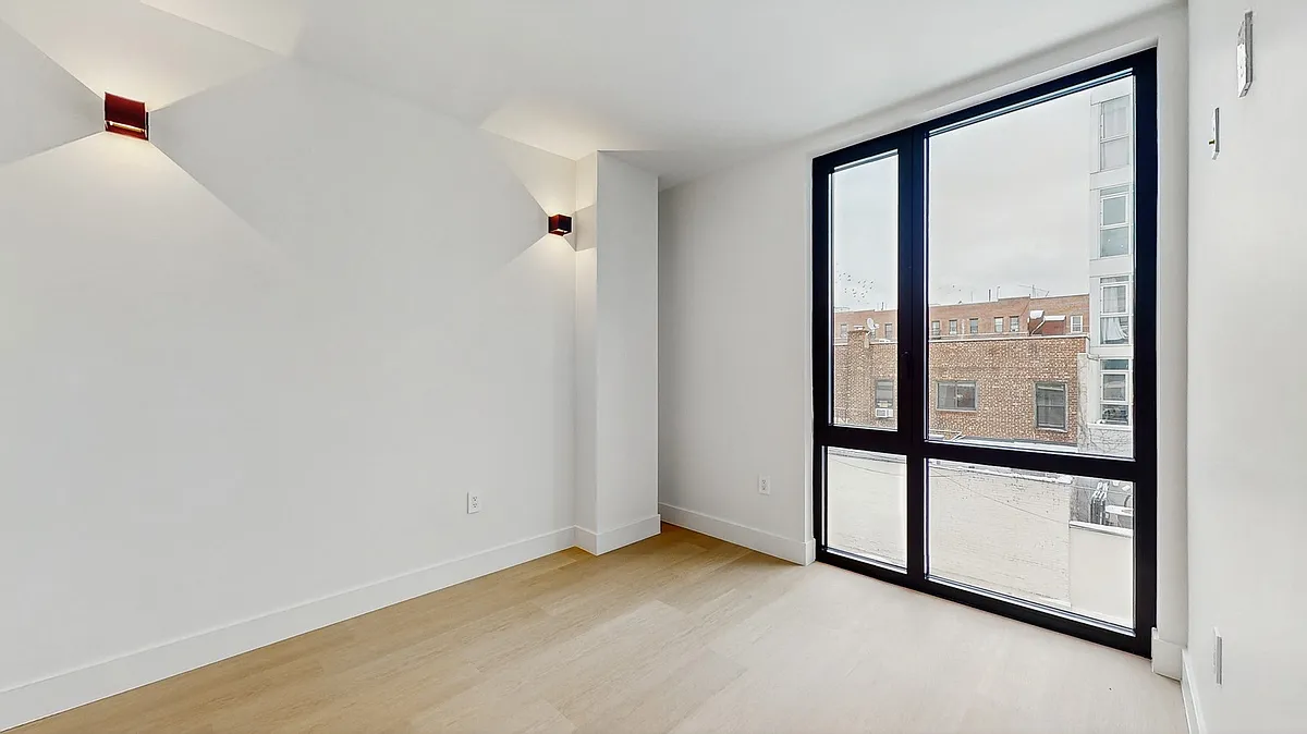 Building Photo - 32-57 38th St #1B