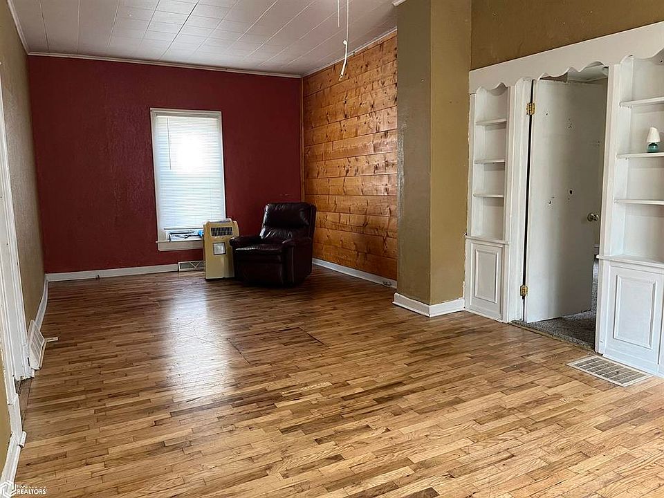 517 N 3rd St, Albia, IA 52531 MLS 6311174 Zillow
